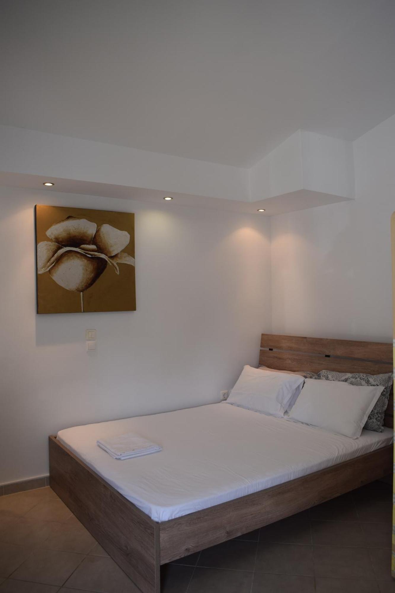 R Apartment Artemida  Buitenkant foto